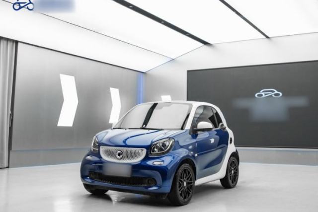 Used smart fortwo 2019 0.9T 66kW Hardtop Wind Power Edition China VI
