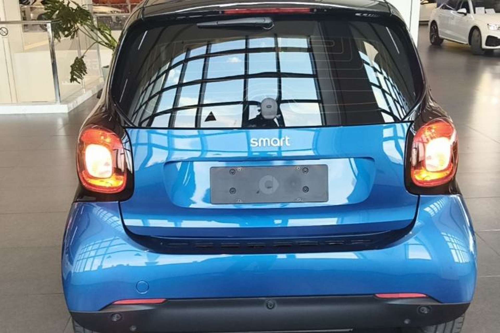 Used smart fortwo 2019 0.9T 66kW Hardtop Wind Power Edition China VI Rear