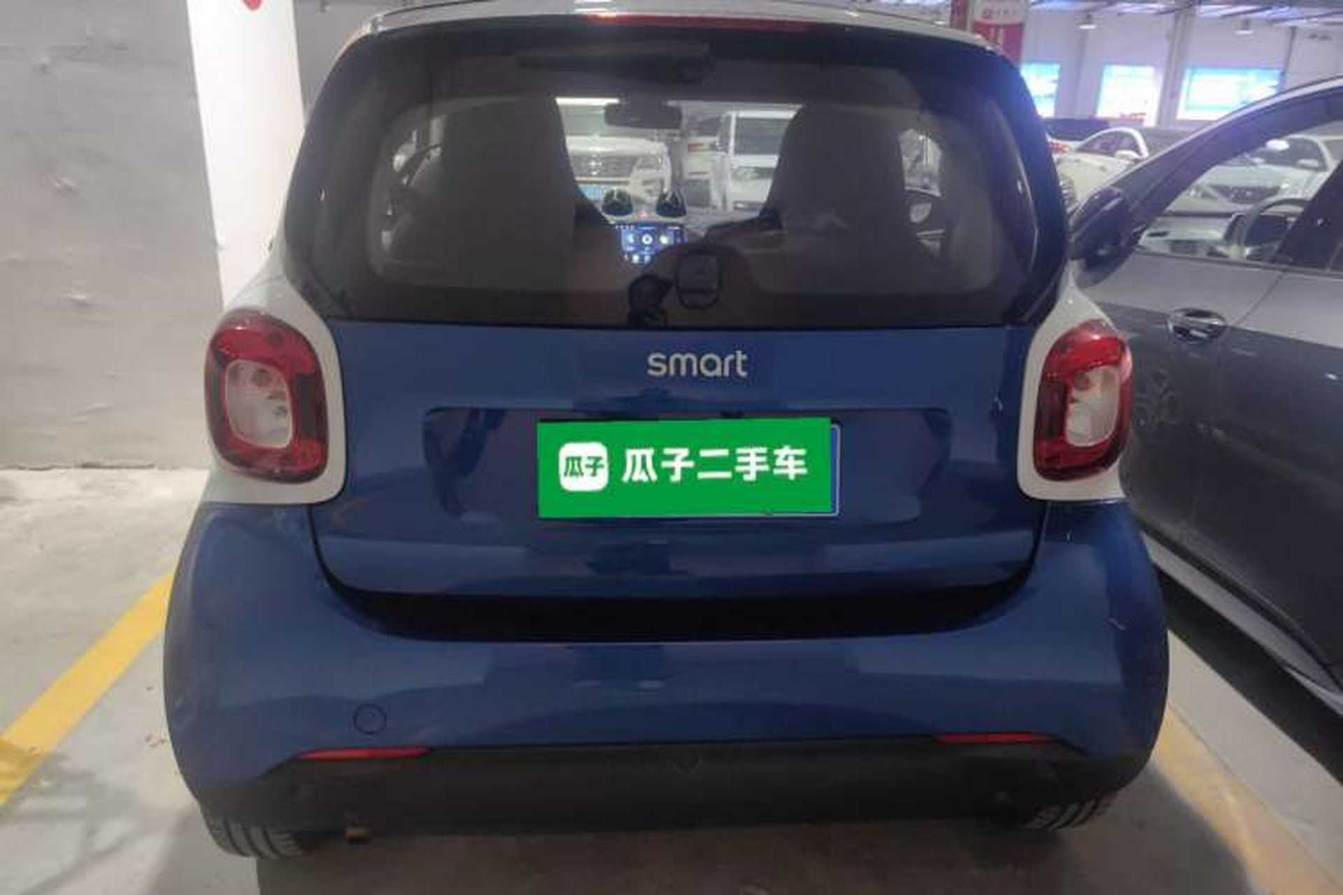 Used smart fortwo 2019 0.9T 66kW Hardtop Wind Power Edition China VI Rear