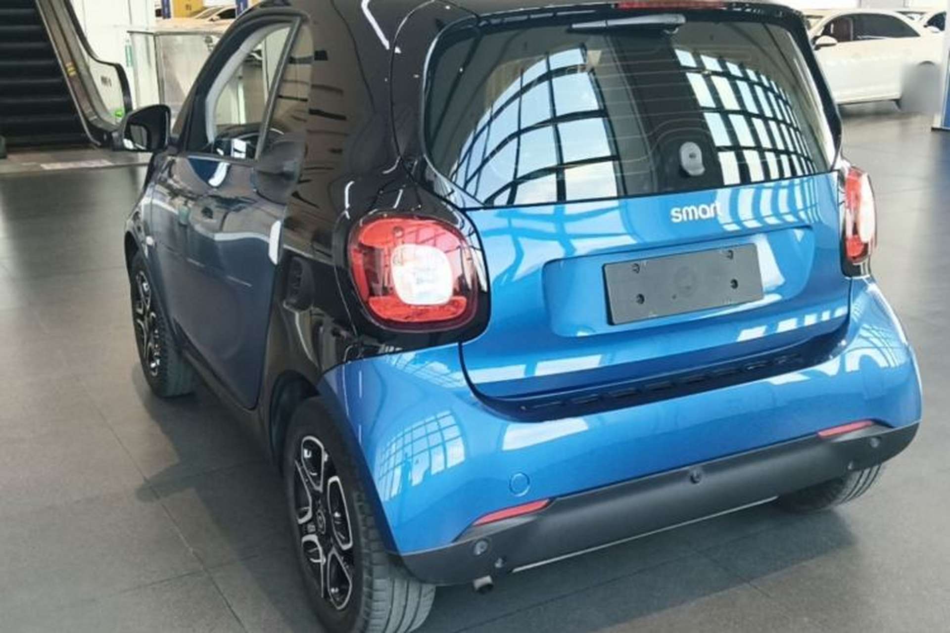 Used smart fortwo 2019 0.9T 66kW Hardtop Wind Power Edition China VI Rear Left 45 Deg