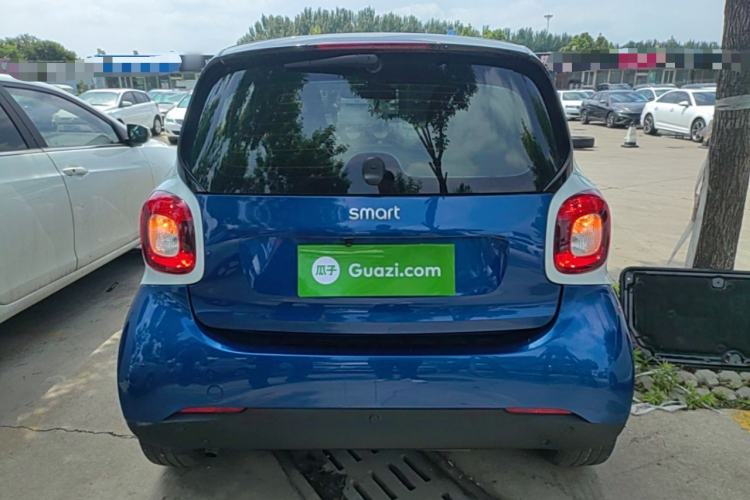 Used smart fortwo 2019 0.9T 66kW Hardtop Wind Power Edition China VI Rear