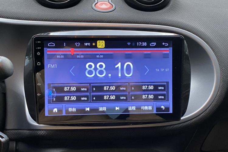 Used smart fortwo 2019 0.9T 66kW Hardtop Wind Power Edition China VI Audio And AC Panel