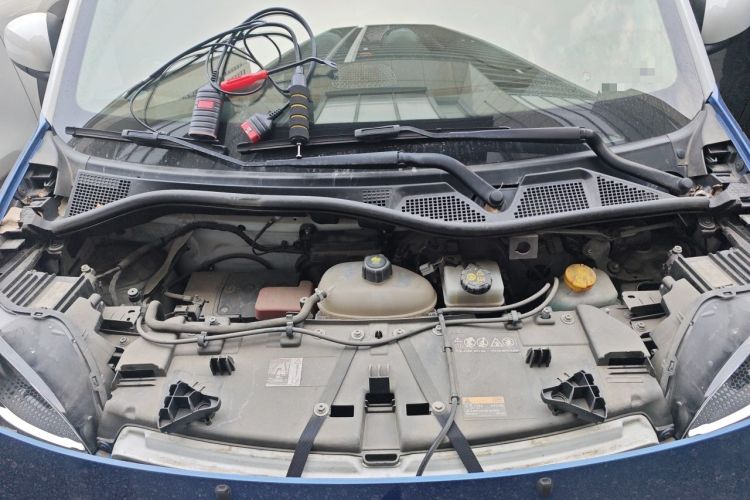 Used smart fortwo 2019 0.9T 66kW Hardtop Wind Power Edition China VI Engine Bay