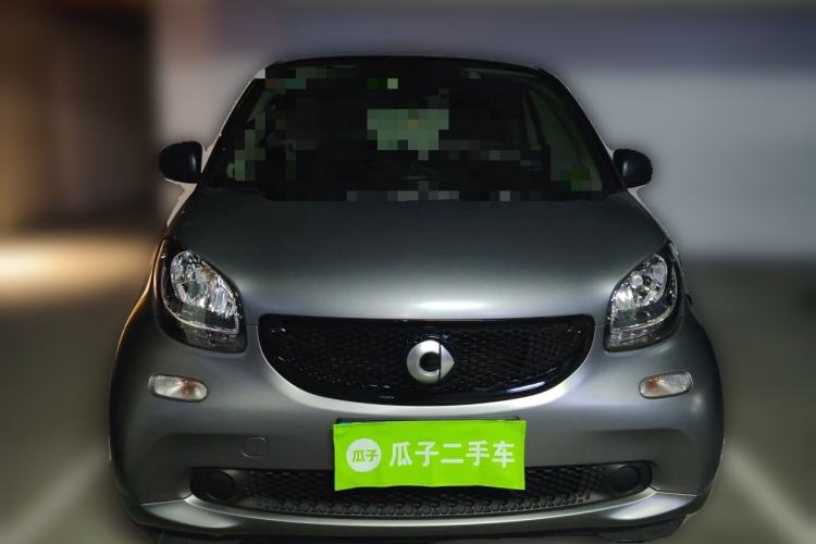 Used smart fortwo 2019 0.9T 66kW Hardtop Wind Power Edition China VI Front