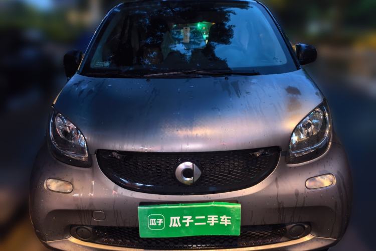 Used smart fortwo 2019 0.9T 66kW Hardtop Wind Power Edition China VI Front