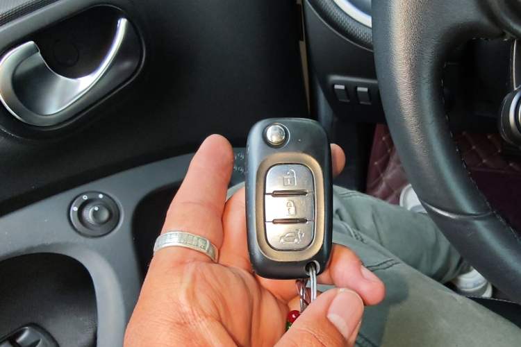Used smart fortwo 2019 0.9T 66kW Hardtop Wind Power Edition China VI Interior 1
