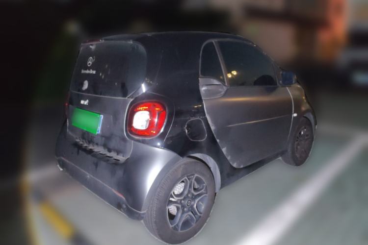 Used smart fortwo 2019 0.9T 66kW Hardtop Engine Version China VI Emission Standard Rear Right 45 Deg