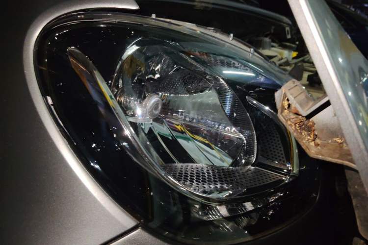 Used smart fortwo 2019 0.9T 66kW Hardtop Wind Power Edition China VI Right Front Headlight