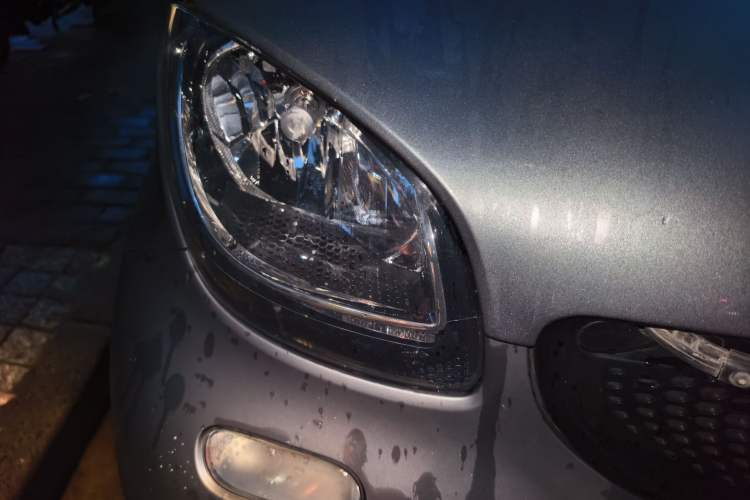 Used smart fortwo 2019 0.9T 66kW Hardtop Wind Power Edition China VI Right Front Headlight