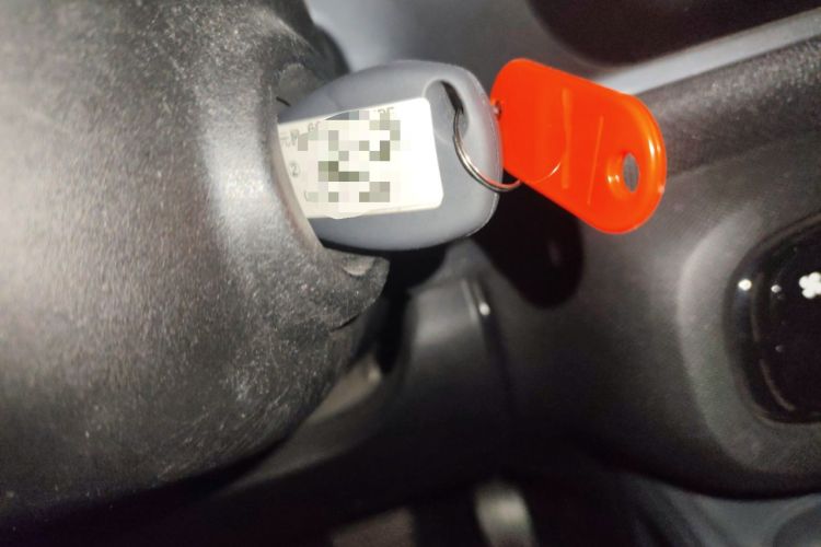 Used smart fortwo 2019 0.9T 66kW Hardtop Engine Version China VI Emission Standard Vehicle Key