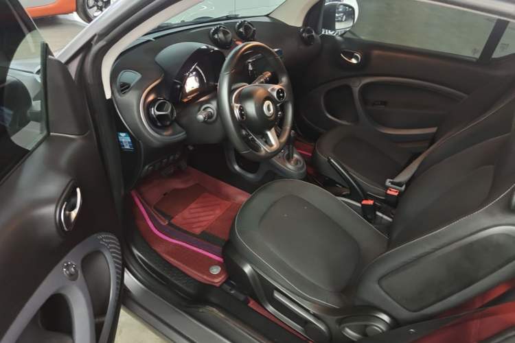 Used smart fortwo 2019 0.9T 66kW Hardtop Wind Power Edition China VI Driver Seat