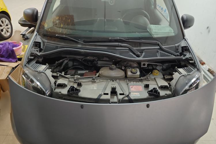 Used smart fortwo 2019 0.9T 66kW Hardtop Wind Power Edition China VI Engine Bay