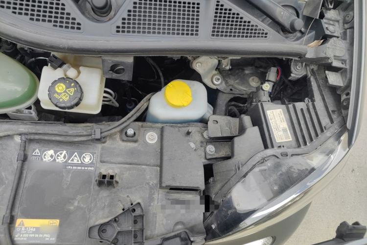 Used smart fortwo 2019 0.9T 66kW Hardtop Pioneer Edition China VI Engine Bay Left