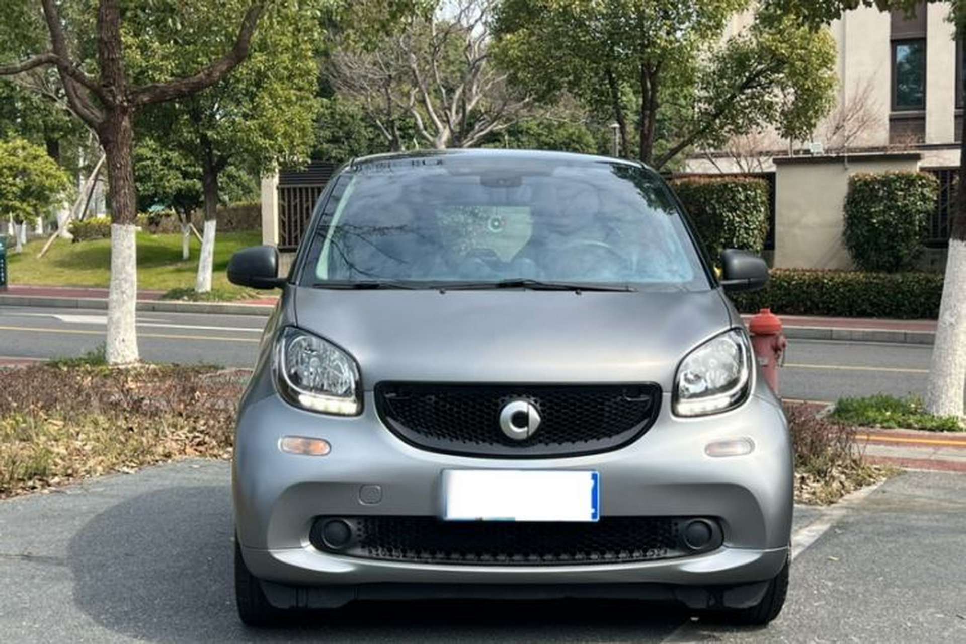 Used smart fortwo 2019 0.9T 66kW Hardtop Wind Power Edition China VI Exterior 2