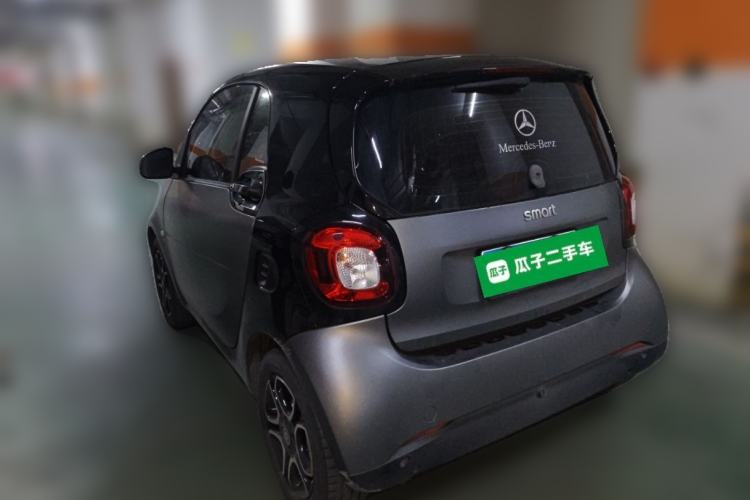Used smart fortwo 2019 0.9T 66kW Hardtop Wind Power Edition China VI Exterior 3