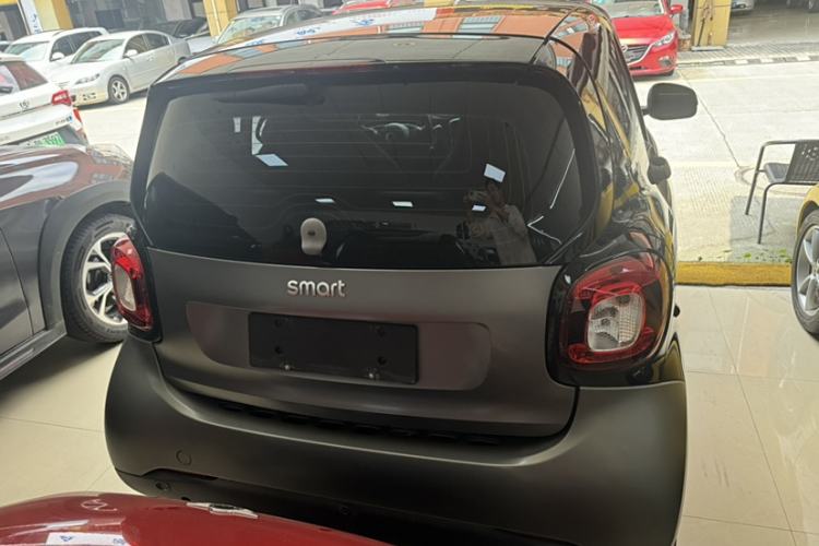 Used smart fortwo 2019 0.9T 66kW Hardtop Pioneer Edition China VI Exterior 5