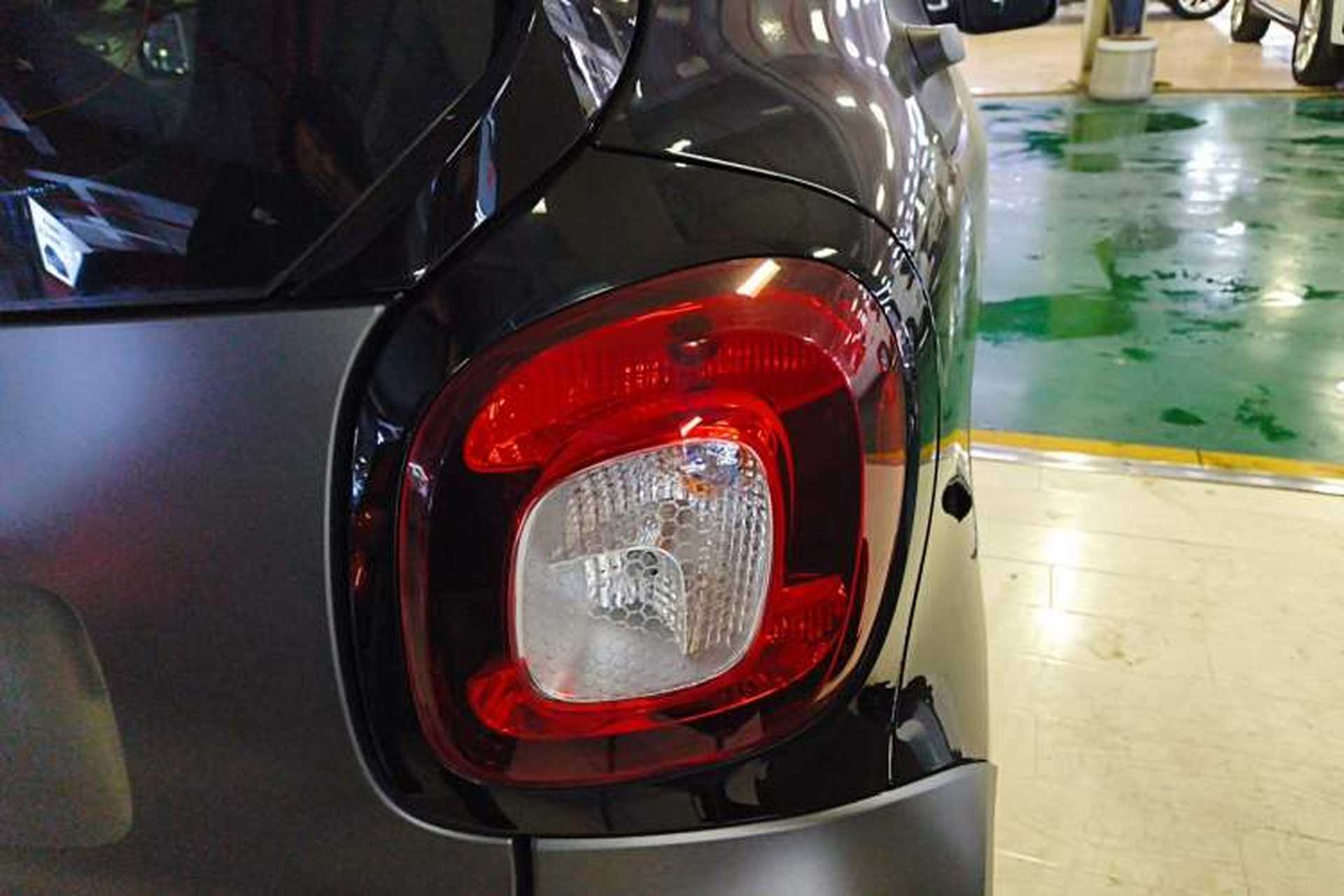 Used smart fortwo 2019 0.9T 66kW Hardtop Wind Power Edition China VI Exterior 6