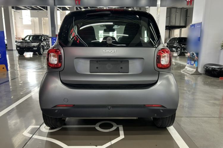 Used smart fortwo 2019 0.9T 66kW Hardtop Wind Power Edition China VI Exterior 6