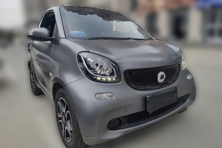 Used smart fortwo 2019 0.9T 66kW Hardtop Pioneer Edition China VI Front Right 45 Deg