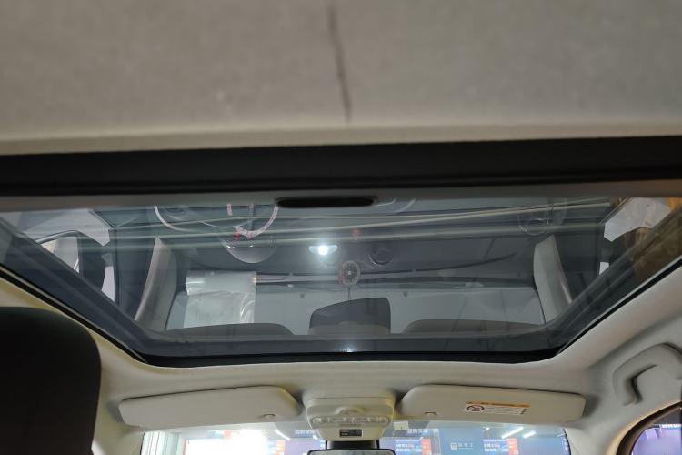 Used smart fortwo 2019 0.9T 66kW Hardtop Wind Power Edition China VI Headliner