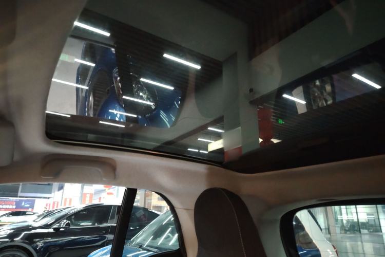 Used smart fortwo 2019 0.9T 66kW Hardtop Engine Version China VI Emission Standard Headliner