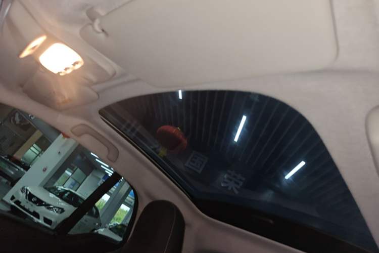 Used smart fortwo 2019 0.9T 66kW Hardtop Wind Power Edition China VI Headliner