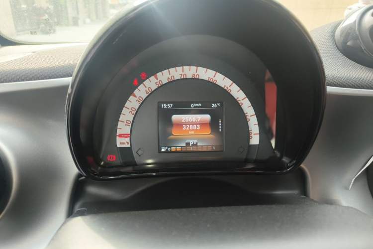 Used smart fortwo 2019 0.9T 66kW Hardtop Wind Power Edition China VI Instrument Cluster