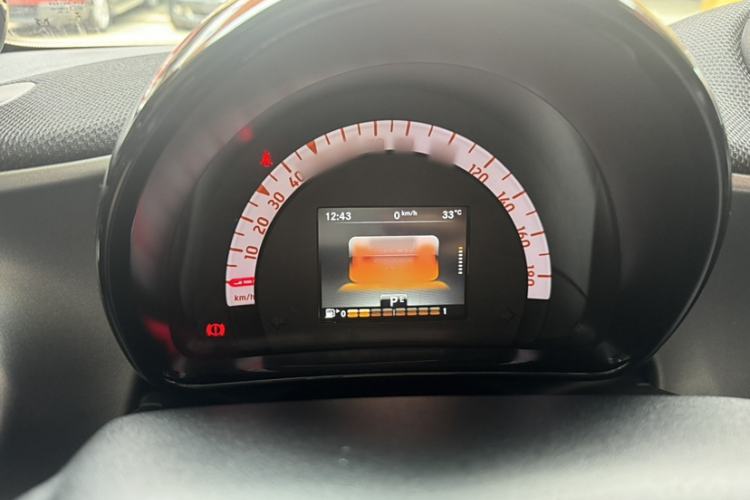 Used smart fortwo 2019 0.9T 66kW Hardtop Pioneer Edition China VI Instrument Cluster