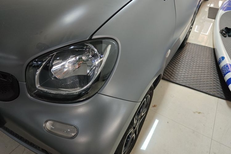 Used smart fortwo 2019 0.9T 66kW Hardtop Wind Power Edition China VI Left Front Headlight