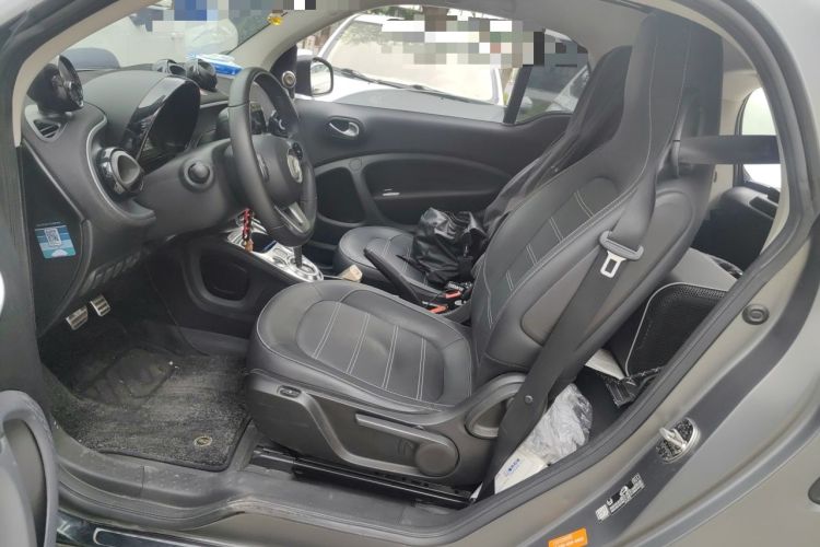 Used smart fortwo 2019 0.9T 66kW Hardtop Pioneer Edition China VI Left Front Seat