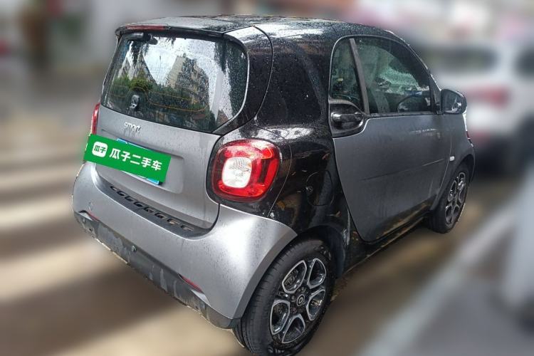 Used smart fortwo 2019 0.9T 66kW Hardtop Wind Power Edition China VI Rear Right 45 Deg