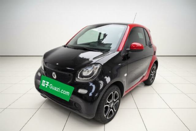 Used smart fortwo 2019 0.9T 66kW Hardtop Engine Version China VI Emission Standard