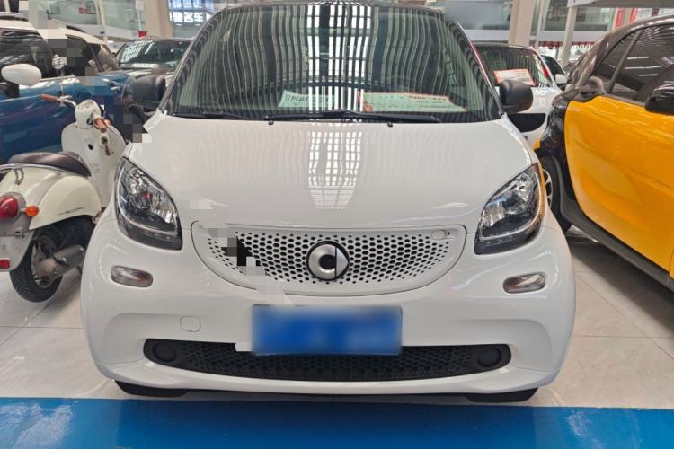 Used smart fortwo 2019 0.9T 66kW Hardtop Wind Power Edition China VI Exterior 1