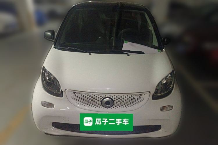 Used smart fortwo 2019 0.9T 66kW Hardtop Wind Power Edition China VI Front