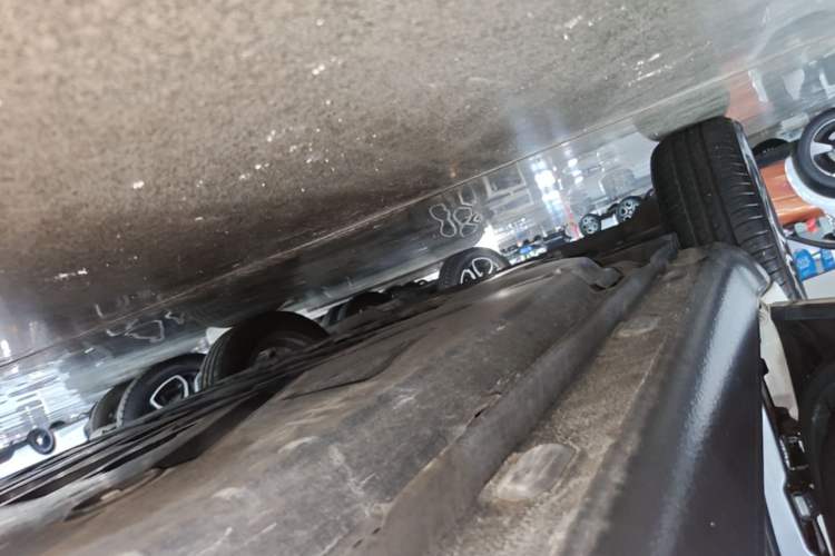 Used smart fortwo 2019 0.9T 66kW Hardtop Wind Power Edition China VI Left Side Sill