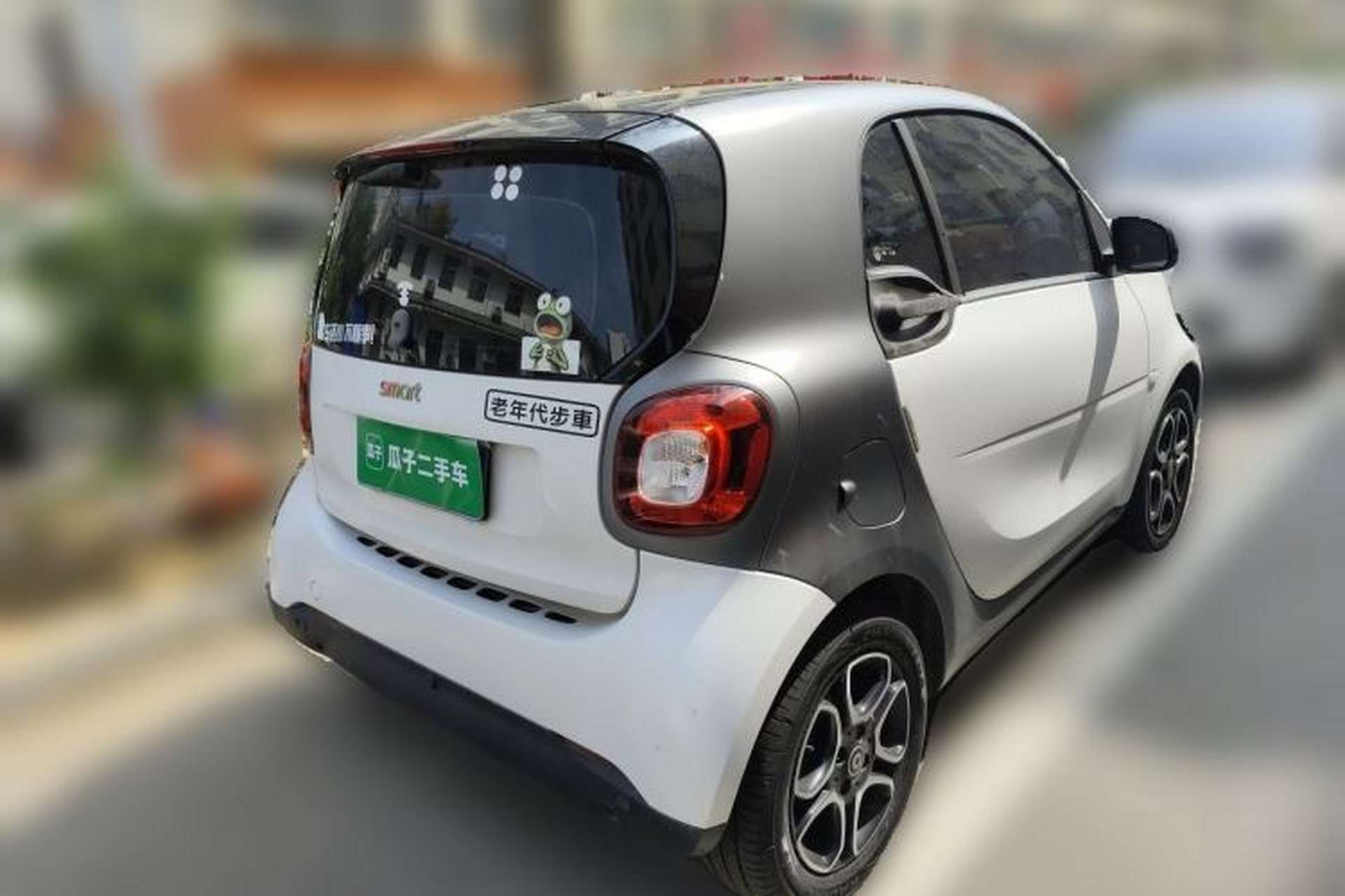 Used smart fortwo 2019 0.9T 66kW Hardtop Wind Power Edition China VI Rear Right 45 Deg