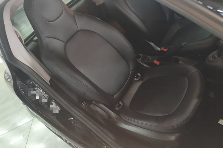Used smart fortwo 2019 0.9T 66kW Hardtop Wind Power Edition China VI Right Front Seat