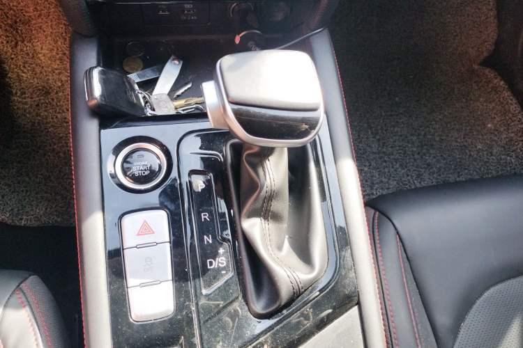 Used SOL A5 2021 1.5T CVT Luxury Smart Model Gear Lever