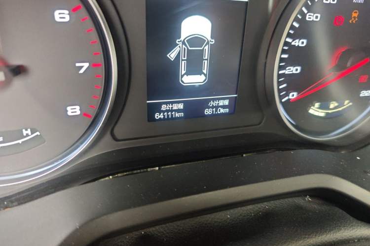 Used SOL A5 2021 1.5T Manual Luxury Version Odometer Close Up