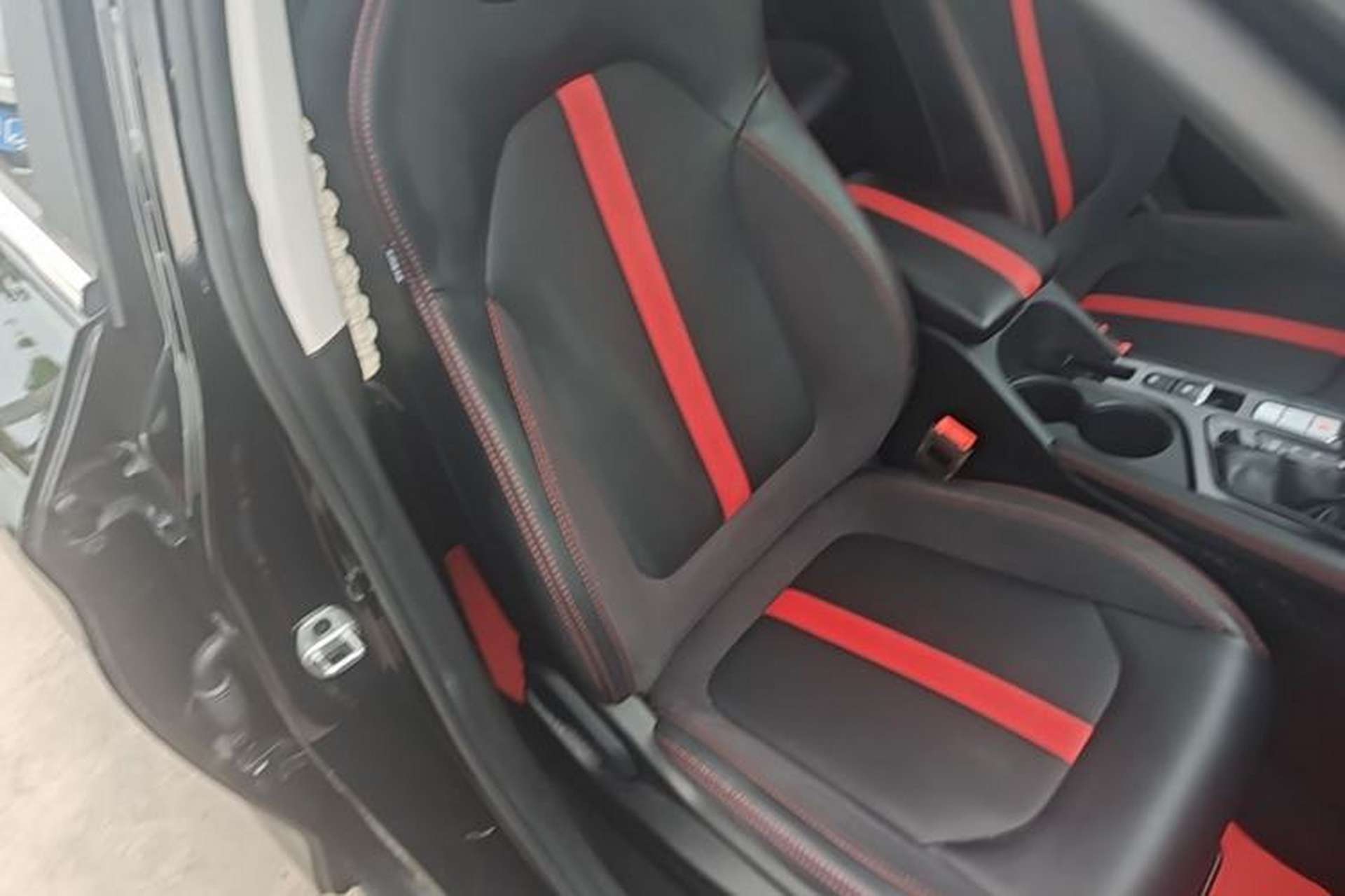Used SOL A5 2021 1.5T CVT Luxury Smart Model Right Front Seat