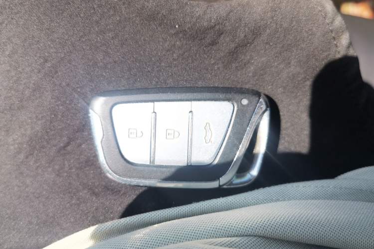 Used SOL A5 2021 1.5T CVT Prestige Smart Connectivity Model Vehicle Key