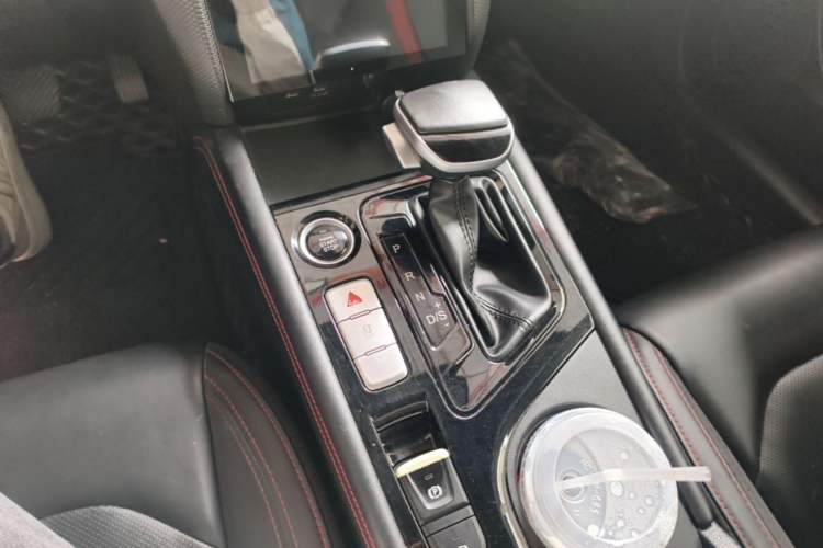 Used SOL A5 2021 1.5T CVT Luxury Smart Model Gear Lever