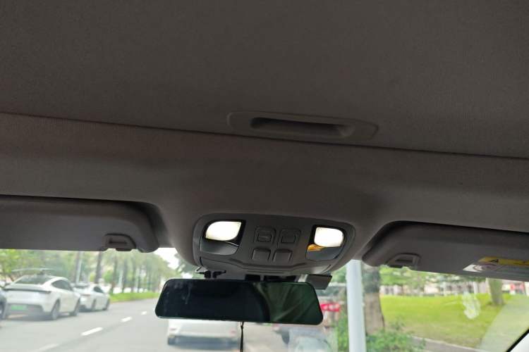 Used SOL A5 2021 1.5T CVT Luxury Smart Model Headliner