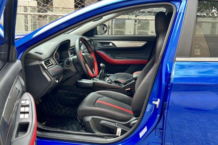 Used SOL A5 2021 1.5T Manual Luxury Version Interior 2