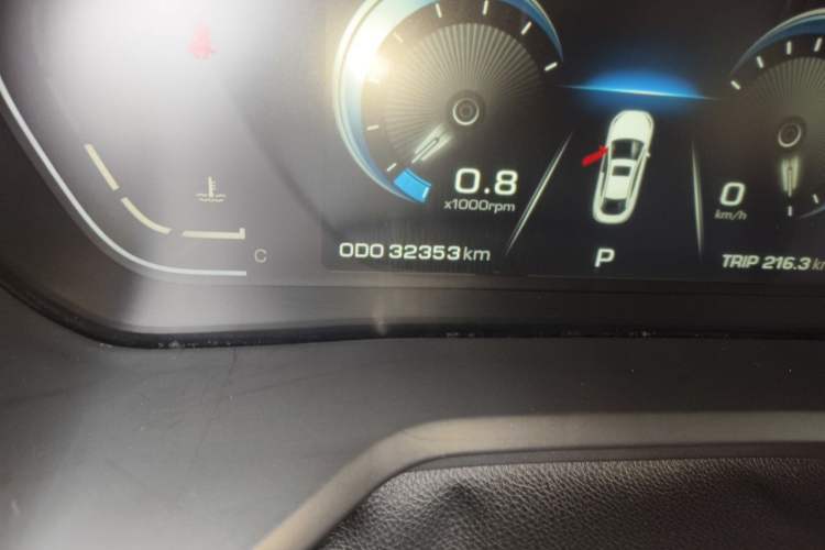 Used SOL A5 2021 1.5T CVT Prestige Smart Connectivity Model Odometer Close Up