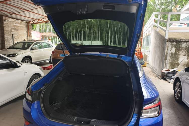 Used SOL A5 2021 1.5T CVT Luxury Smart Model Trunk