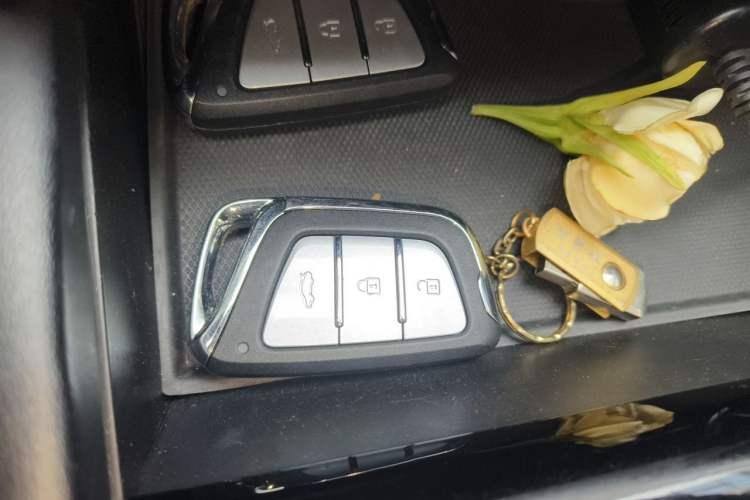 Used SOL A5 2021 1.5T CVT Prestige Smart Connectivity Model Vehicle Key