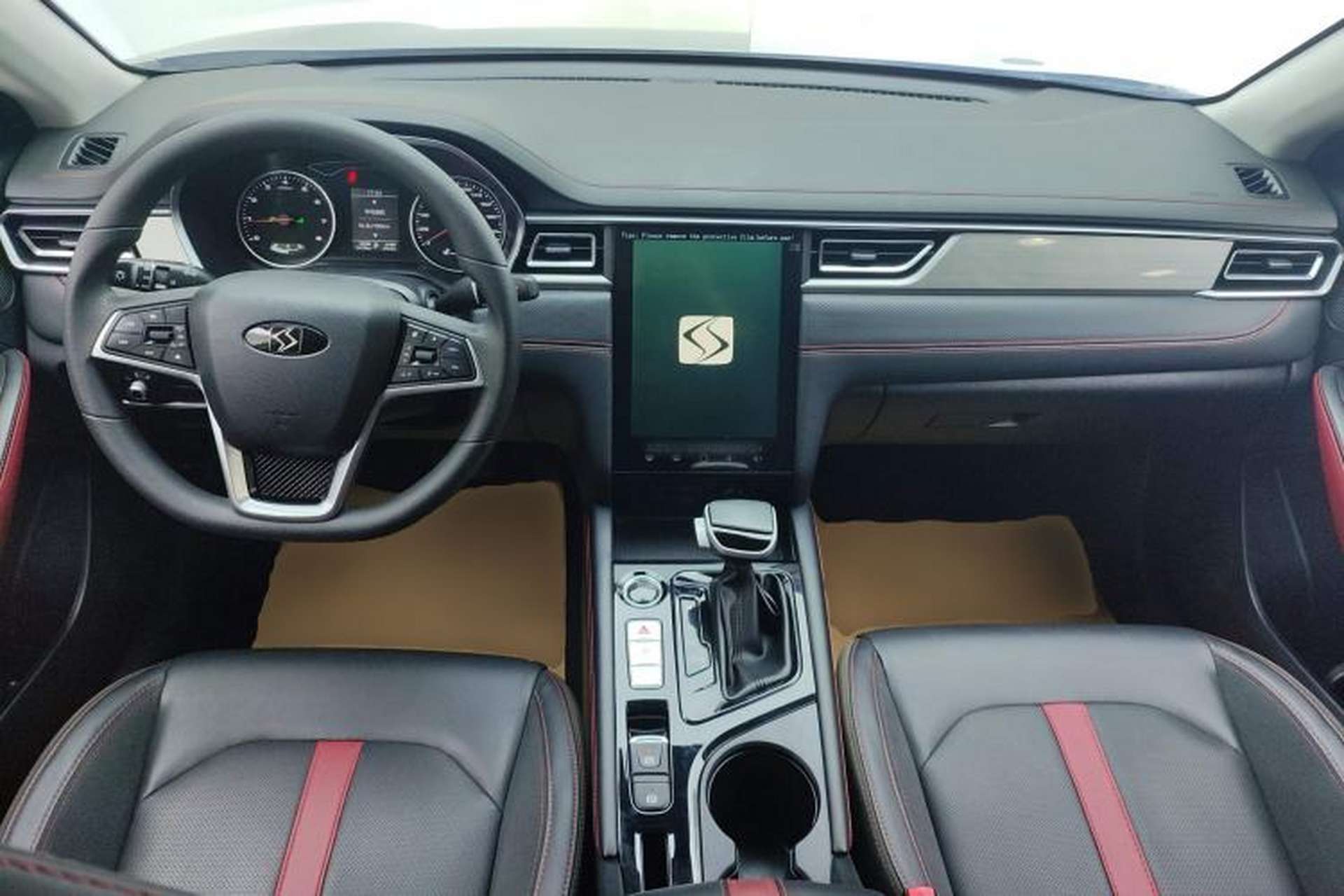Used SOL A5 2021 1.5T CVT Luxury Smart Model Center Console