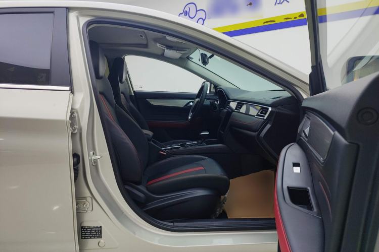 Used SOL A5 2021 1.5T CVT Luxury Smart Model Right Front Seat