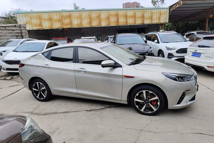 Used SOL A5 2021 1.5T CVT Prestige Smart Connectivity Model Exterior 3